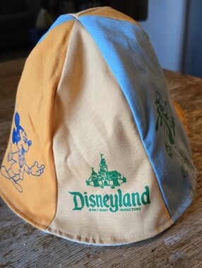 Disneyland Bucket Hat